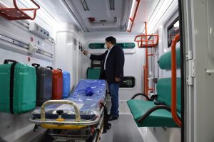 Donaron ambulancia para la localidad de Gobernador Gregores