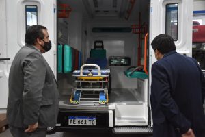 Donaron ambulancia para la localidad de Gobernador Gregores