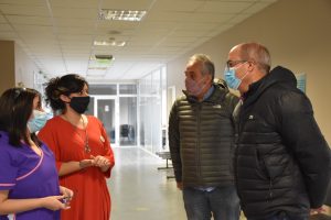 Autoridades provinciales recorrieron hospitales de la Cuenca