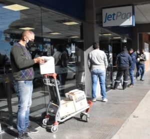 La Casa de Santa Cruz continúa realizando envíos de insumos sanitarios hacia la provincia