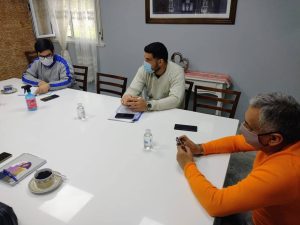 Articulan acciones para profundizar programas y líneas del Estado Santacruceño en Cañadón Seco
