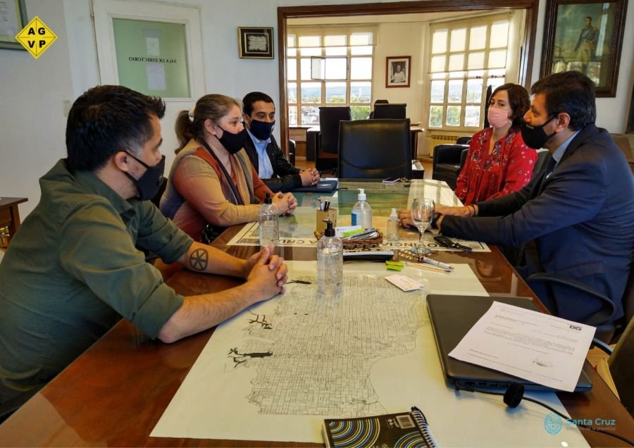 Firmaron convenio con la UNPA - UARG