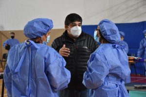 El equipo de vacunadores itinerantes se hizo presente en Gobernador Gregores
