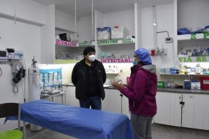 El equipo de vacunadores itinerantes se hizo presente en Gobernador Gregores