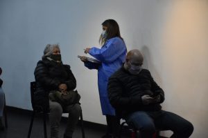 Vacunar para Prevenir: Más de mil esenciales recibieron las vacunas de COVID