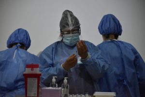 Vacunar para Prevenir: Más de mil esenciales recibieron las vacunas de COVID