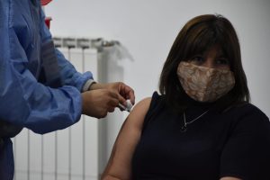 Vacunar para Prevenir: Más de mil esenciales recibieron las vacunas de COVID