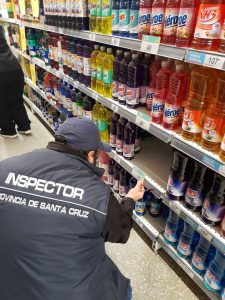 Ley de Góndolas: Santa Cruz comenzó con las inspecciones en supermercados
