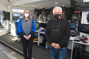 Weinzettel celebró los 38 años de Loterías de Santa Cruz