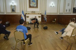 Santa Cruz conmemoró el Día de la Independencia con la tradicional Velada Patriótica