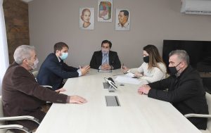 El Gobierno firmó convenio con el Municipio de Puerto Santa Cruz para ampliar la red de gas