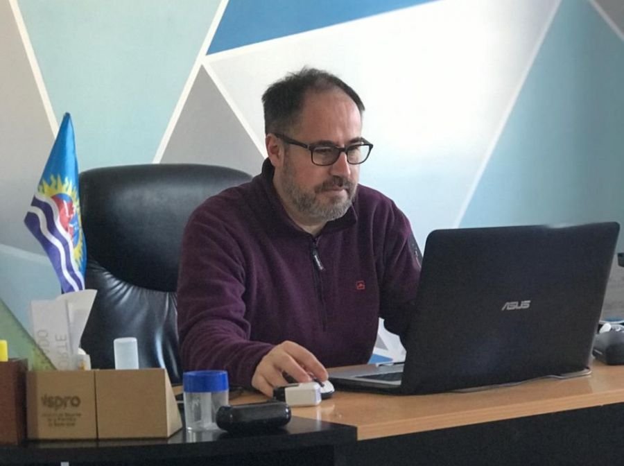 López se reunió con los integrantes de la selección de hockey campeones en el Panamericano Indoor
