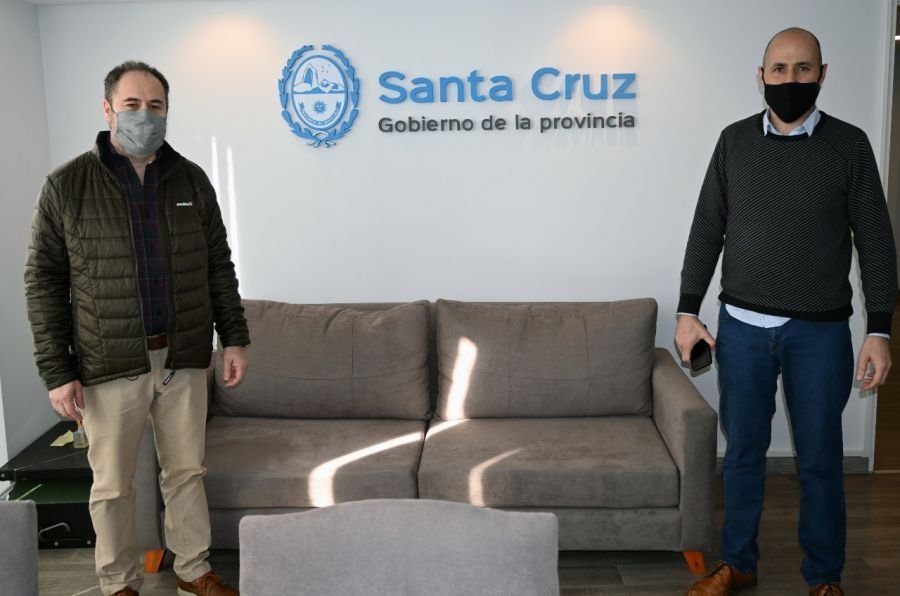 Autoridades mantuvieron un encuentro en la Casa de Santa Cruz