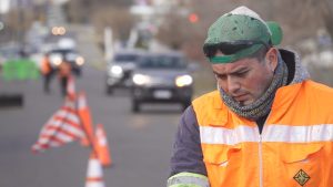 Vialidad Provincial lleva adelante el Plan de Bacheo en Caleta Olivia