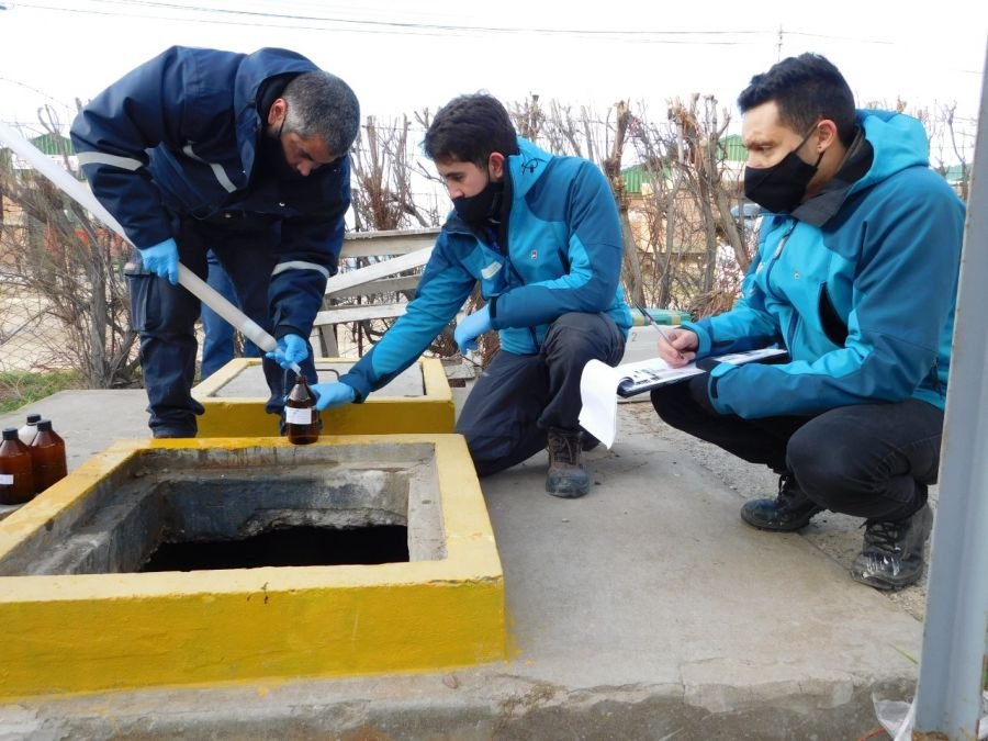 Ambiente fiscalizó muestreo de efluentes en plantas pesqueras de Puerto Deseado