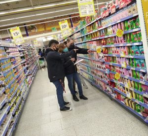Comercio realiza controles de precios con el SACRA en Río Gallegos
