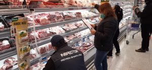 Comercio realiza controles de precios con el SACRA en Río Gallegos