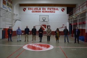 Autoridades visitaron instituciones que accedieron a “Clubes en Obra”