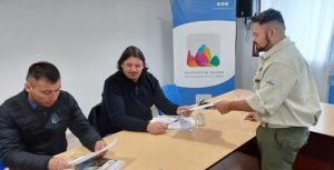 Concretaron jornada de capacitación sobre controles de pesca deportiva en El Chaltén