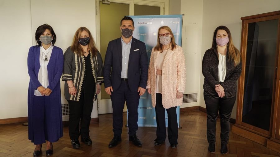 García: “Con estos proyectos se prioriza llegar a la mayor cantidad de familias posible”