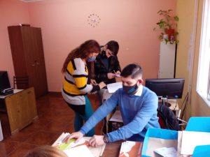 Santa Cruz concluyó la tercera etapa de entrega de las Tarjetas AlimentAR
