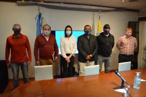 Se realizó la apertura de sobres de la licitación para construir 30 viviendas en Los Antiguos