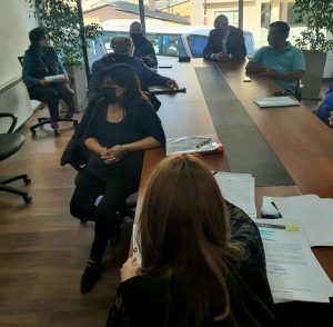 Defensa del consumidor y consumidora se reunió con personas que fueron estafadas de manera virtual