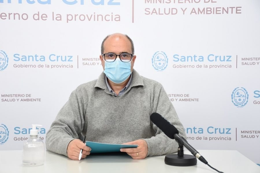 Flores: “Hasta el momento en Santa Cruz se aplicaron más de 389 mil dosis de vacunas contra el COVID – 19”