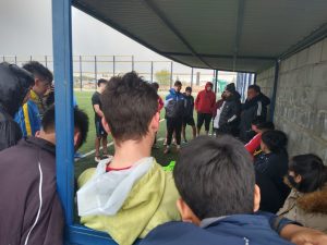 Santa Cruz define representantes en natación y fútbol para la Araucanía