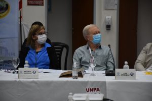 Autoridades de Salud se reunieron con directores y directoras de los hospitales de Santa Cruz