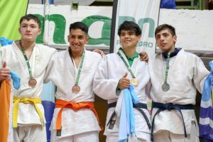 Representantes de Santa Cruz sumaron medallas en judo y atletismo