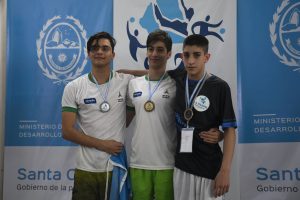 Cerró la última jornada de las competencias deportivas de natación en Santa Cruz