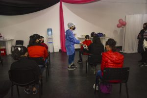 Hoy comenzó la entrega del Carnet Sanitario en Santa Cruz