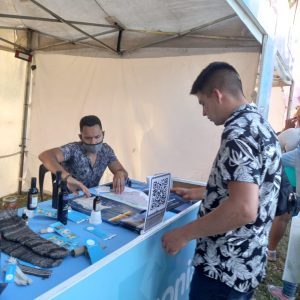 Santa Cruz presente en BA Celebra las regiones