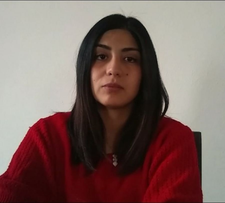 Charlas En Casa: Se presentó la artista  Daiana Cortes