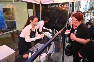 Santa Cruz celebró la noche de las Casas de la Provincia con artistas destacados