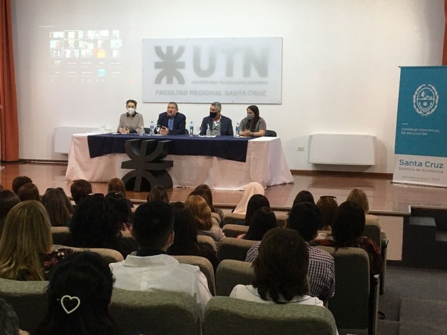 Se desarrolló el Trayecto de Formación "Hacer Escuela”