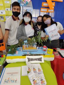 Educación: colegios secundarios cerraron el año con exposiciones artísticas y muestras de trabajos
