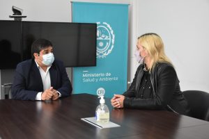 Salud trabaja en actualizar esquema de vacunación de trabajadores y trabajadoras rurales