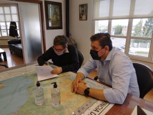 Firmaron convenio para promover las muestras de artesanías santacruceñas