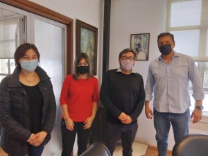 Firmaron convenio para promover las muestras de artesanías santacruceñas