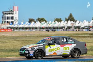 Santa Cruz sumó representante a la carrera de automovilismo que se disputó en Viedma