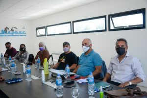 Santa Cruz abrió la paritaria docente con una oferta superior a la inflación proyectada