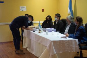 Realizaron la Licitación Pública para la construcción de una sala de espera en Lago del Desierto