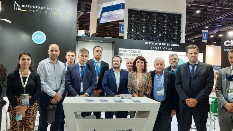 Inauguraron formalmente el stand del Instituto de Energía en la Exposición AOG 2022