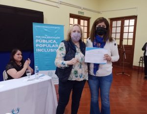 Educación realizó entrega de certificaciones a estudiantes de la Diplomatura en ESI