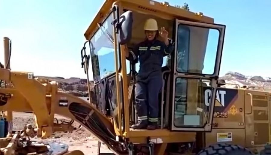 Bucci: “Vialidad decidió darnos la oportunidad de hacer el mismo trabajo que los varones”