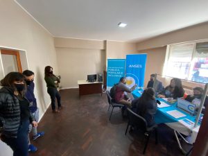 Educación inauguró las jornadas de promoción e inscripción a las Becas Progresar