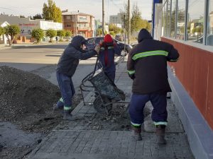 Vialidad Provincial trabaja en el mantenimiento del aeropuerto de Puerto Deseado