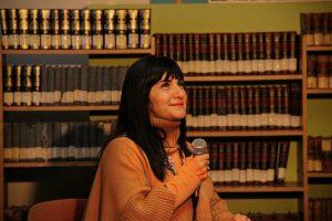 Ciclo “Literatura Santacruceña en la Lenzi”: Se realizó el Taller literario a cargo de Verónica Lamberti